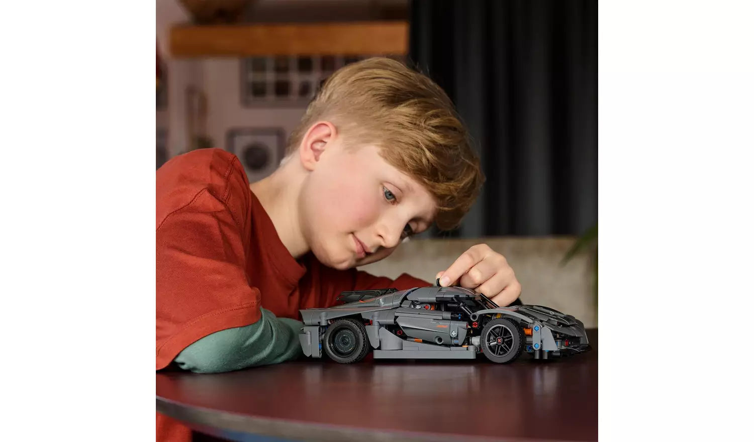 Jouet de construction de voiture avec pièces de moteur mobiles