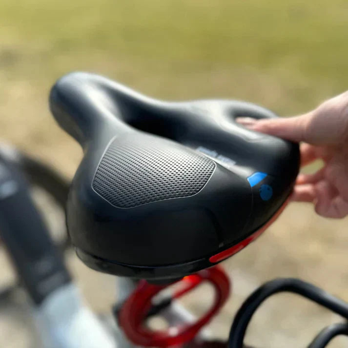 ジェルクッションと衝撃吸収付き自転車シート