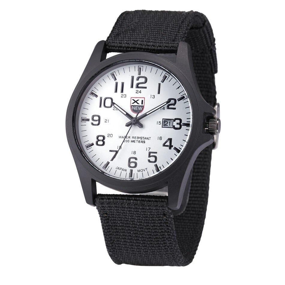 Montre étanche en toile style militaire pour homme