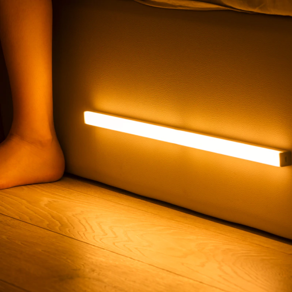 Lámpara de pared para dormitorio con sensor de movimiento LED
