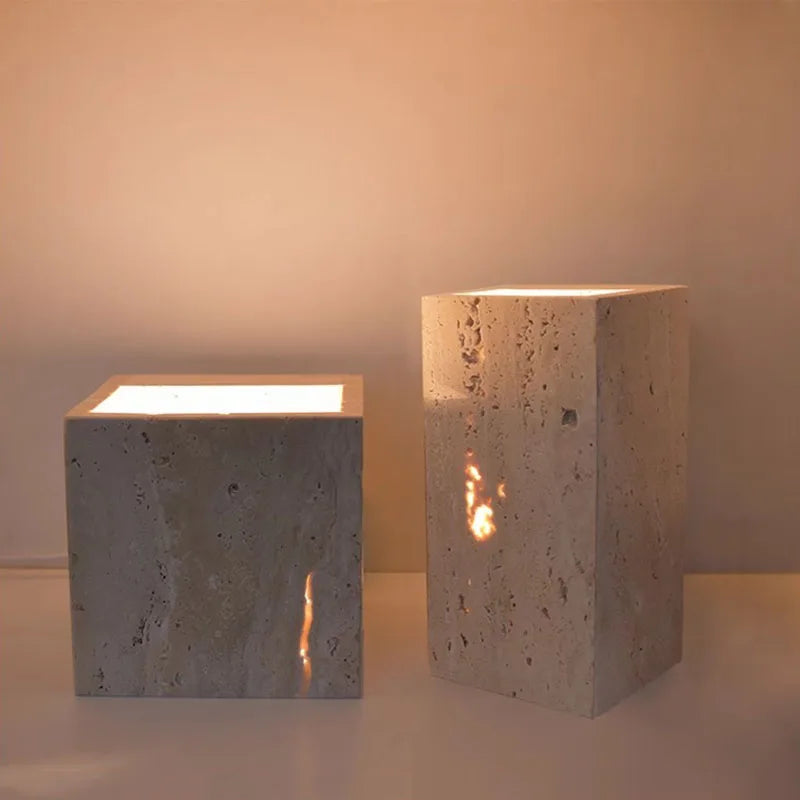 Moderní LED nástěnné světlo z travertinového kamene