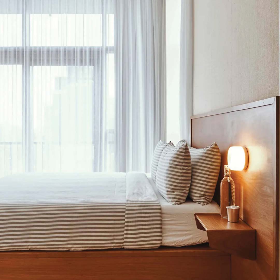 EleganceGlow - Lampe Murale de Luxe Moderne avec Finition Sophistiquée