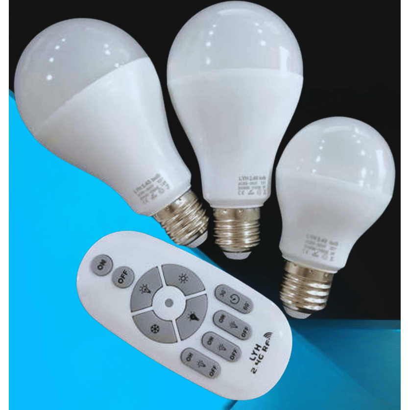 AuraGlow - Minimalistisk Træ LED Gulvlampe til Nordisk-Inspireret Dekor