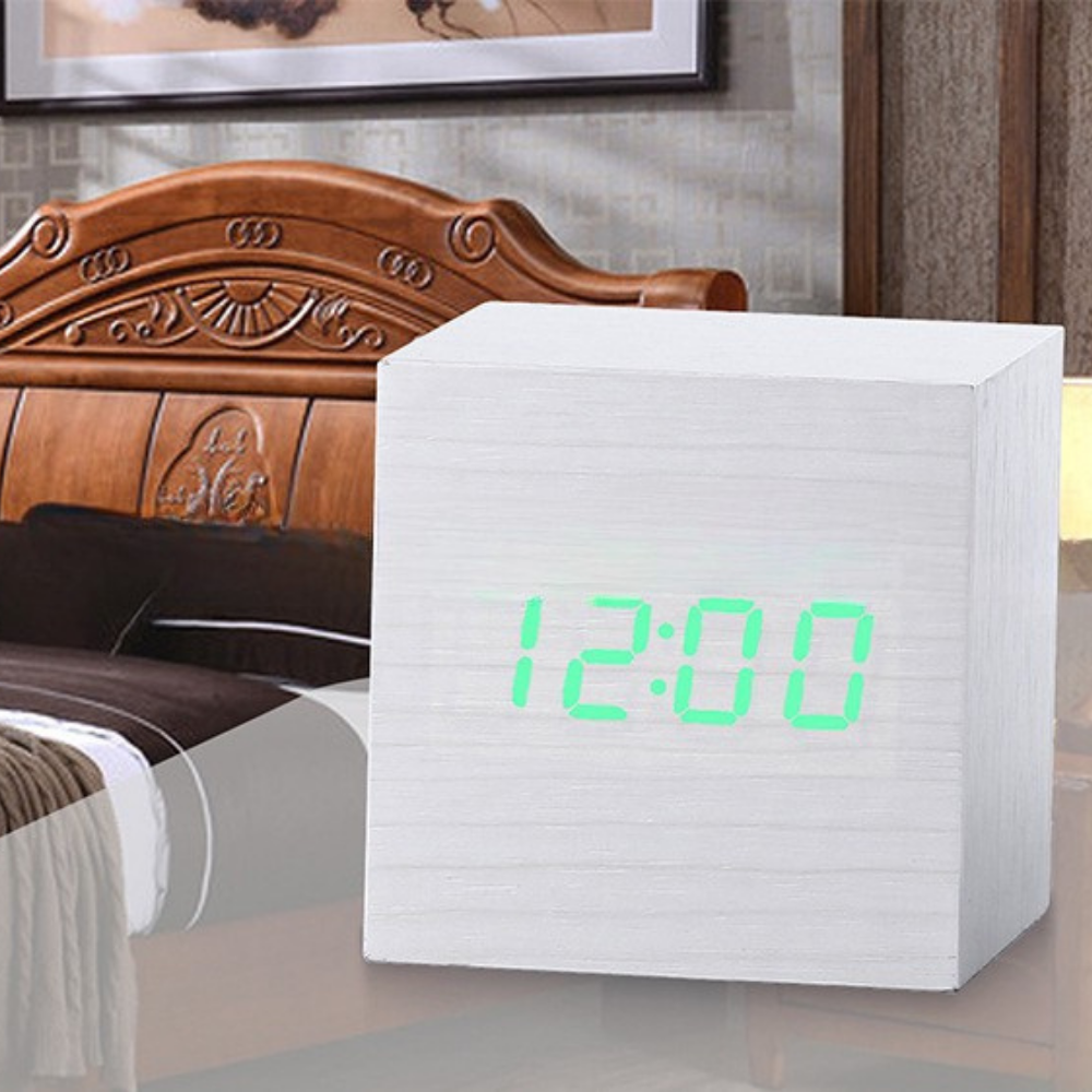 Réveil numérique LED en bois avec affichage