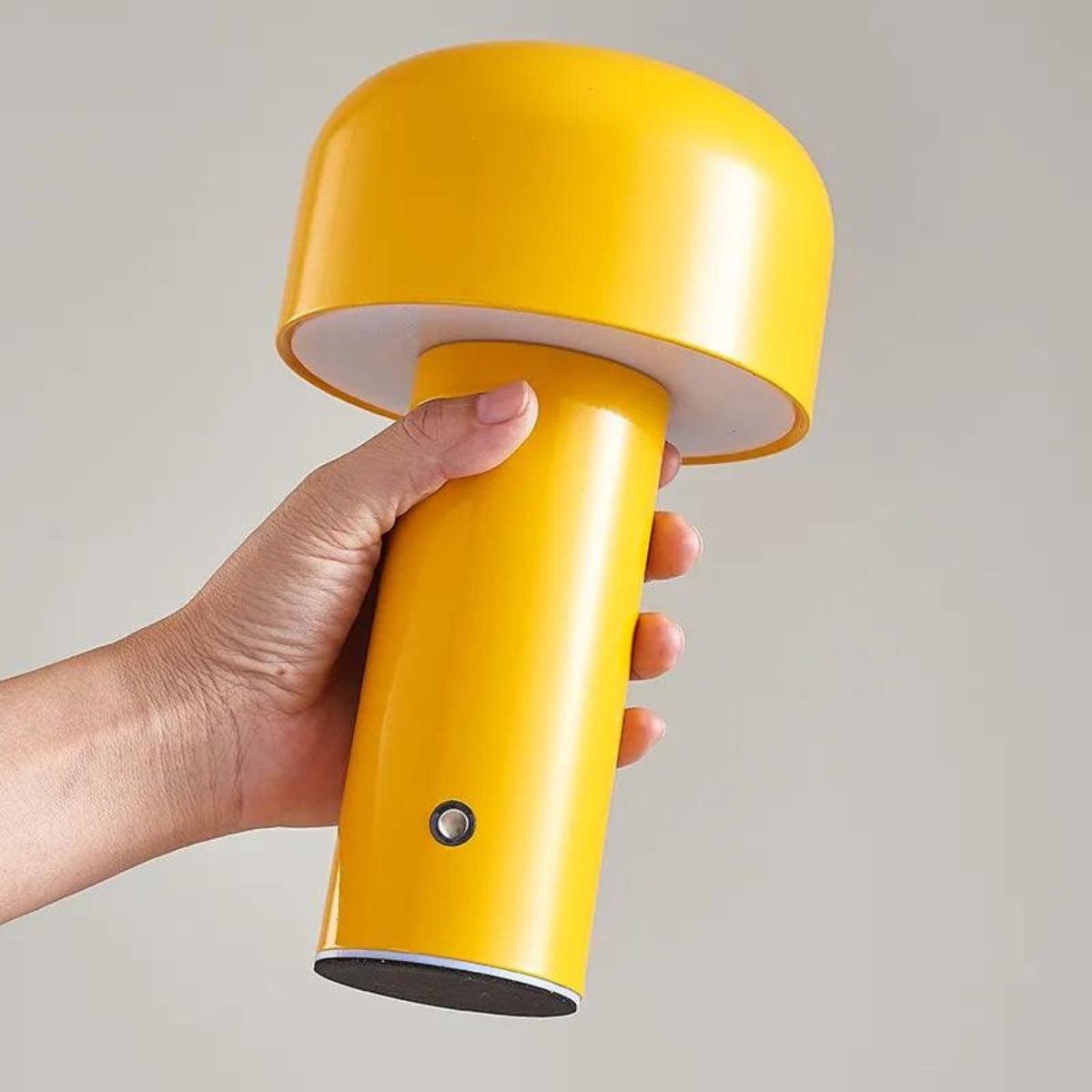 Mini lampe LED champignon | Luminosité réglable et design coloré pour bureau ou table de chevet