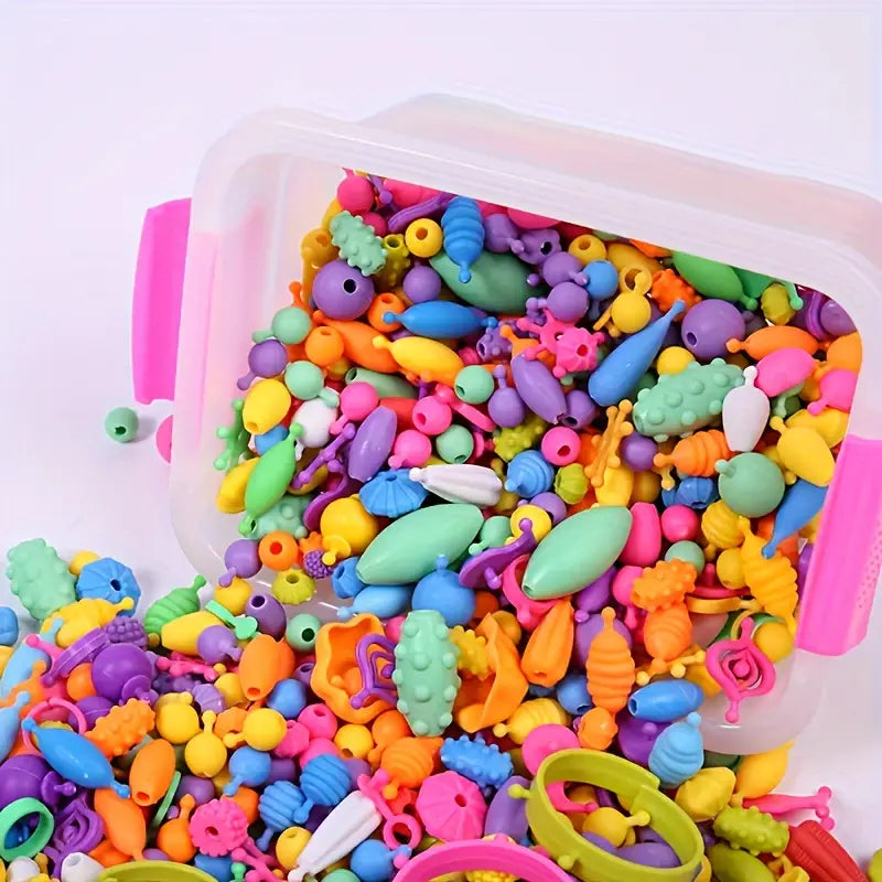 creative-colourful-jewellery-b-4-o8dv9i