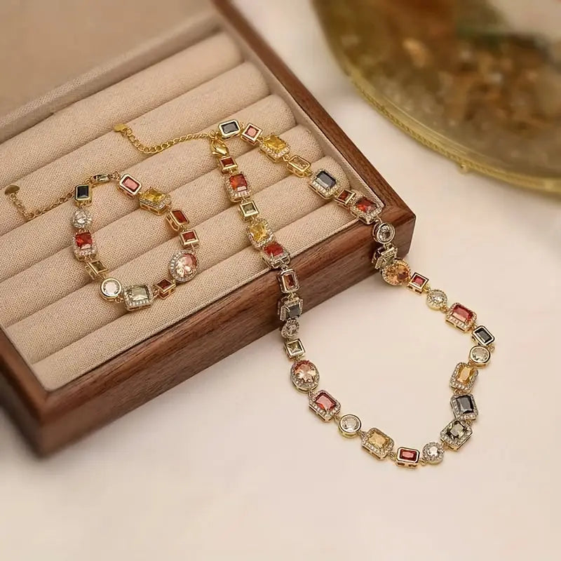 elegant-geometric-jewellery-se-1-tr5zkh