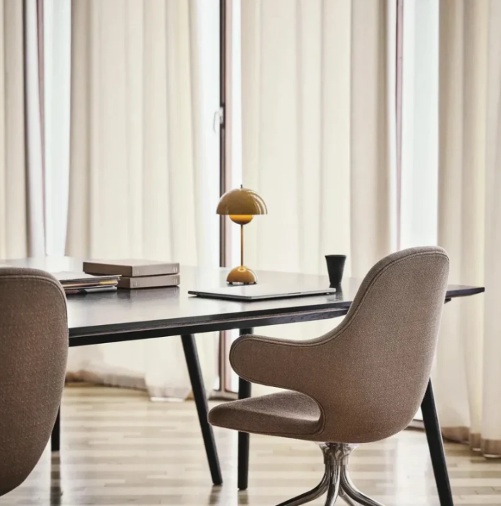 elegant-touch-control-table-la-12-cfwmpc