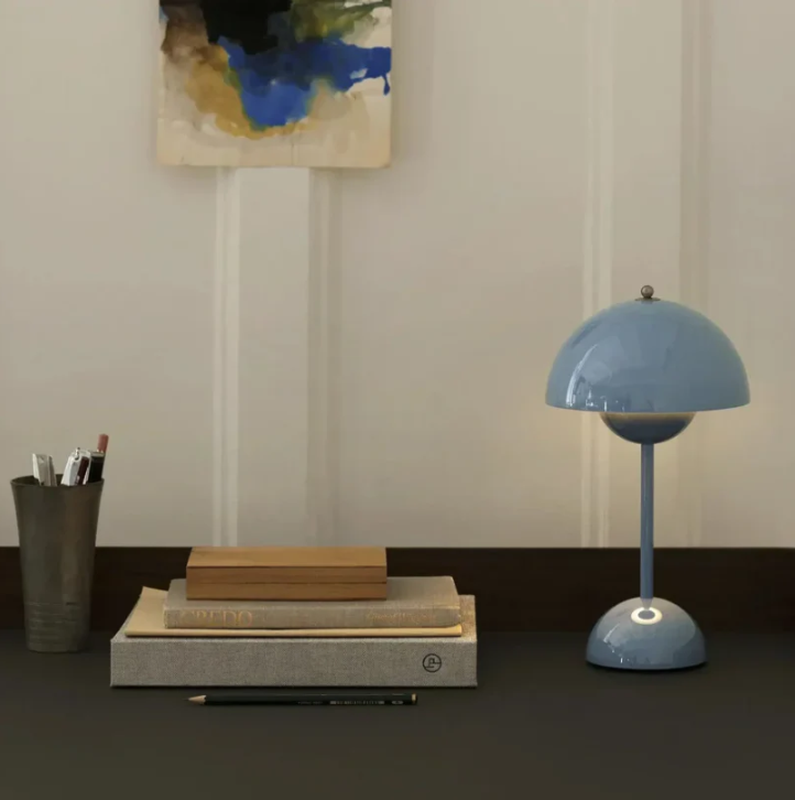 elegant-touch-control-table-la-9-cg4y86