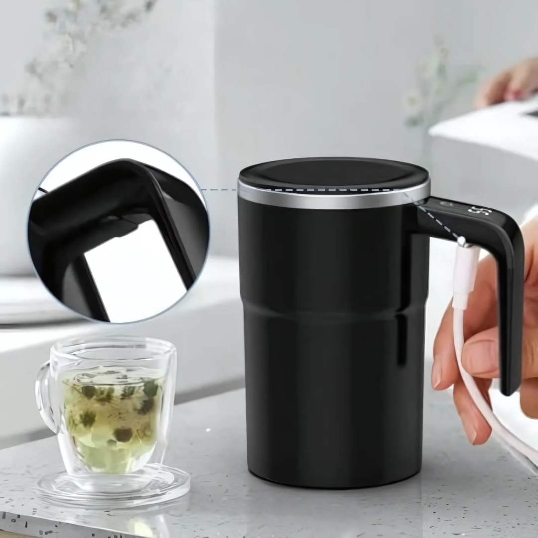 Tasse à café avec agitateur et affichage de la température