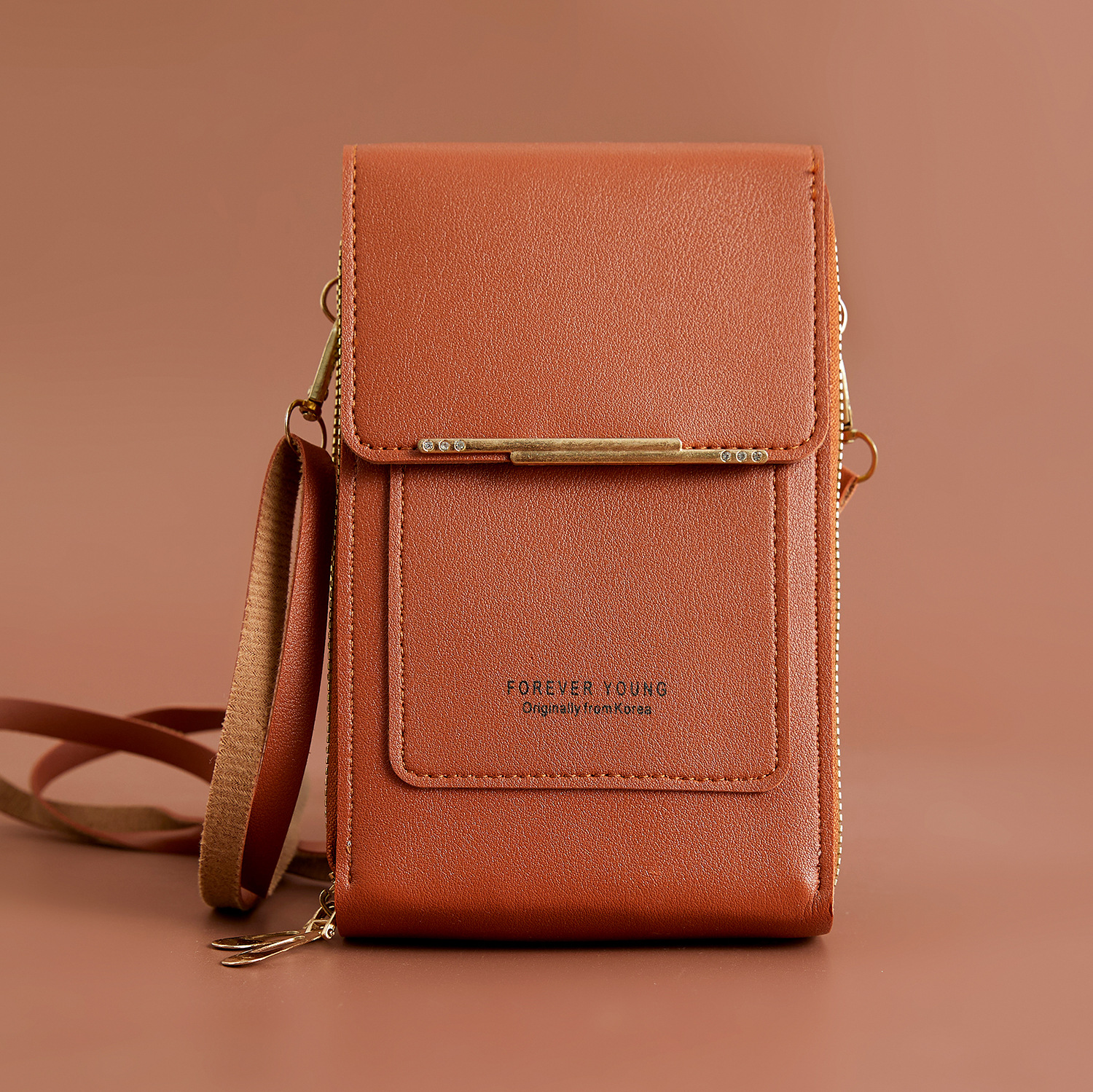 Crossbody taske med RFID-beskyttelse og lynlåslommer