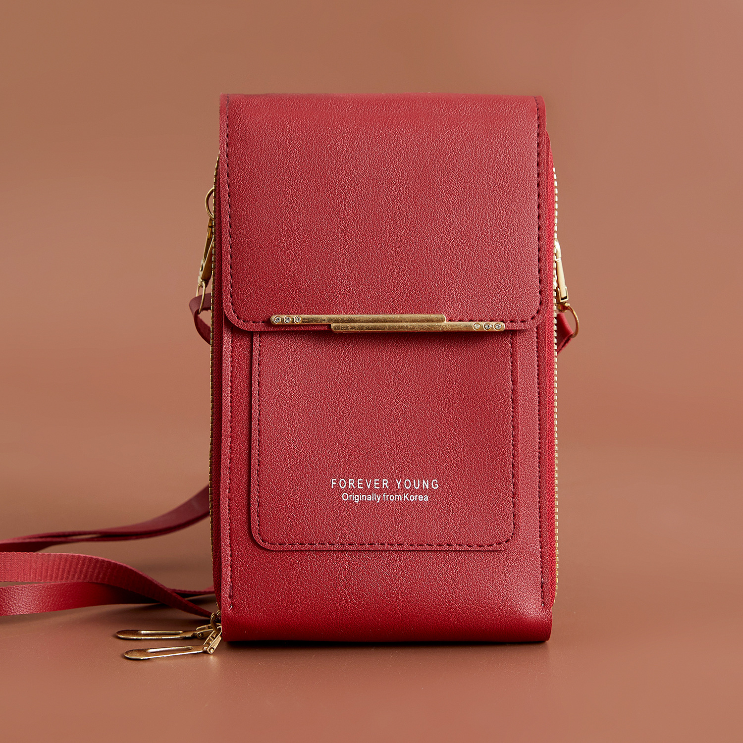 Crossbody taske med RFID-beskyttelse og lynlåslommer