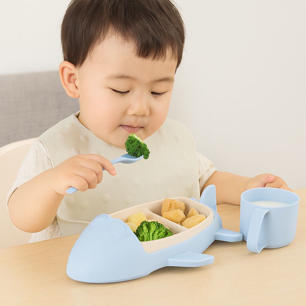 Kids Plate Set Car Style Durable Plastic Design