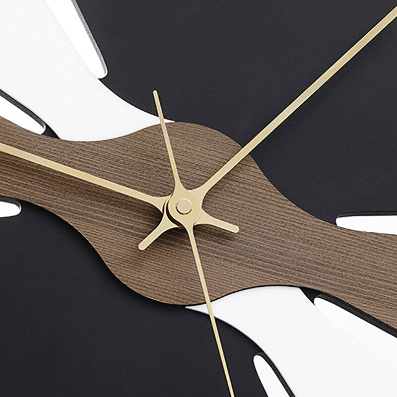 ScandiCharm - Stylish Wall Clock for Modern Spaces