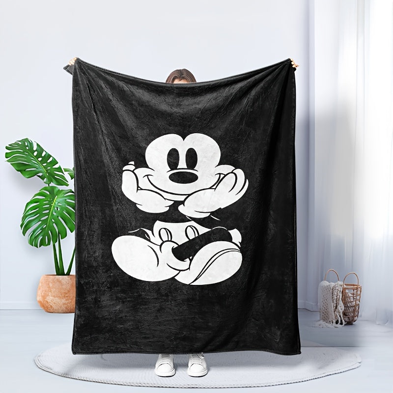 CozyMouse - Soft Fleece Blanket with Mickey Mouse Design