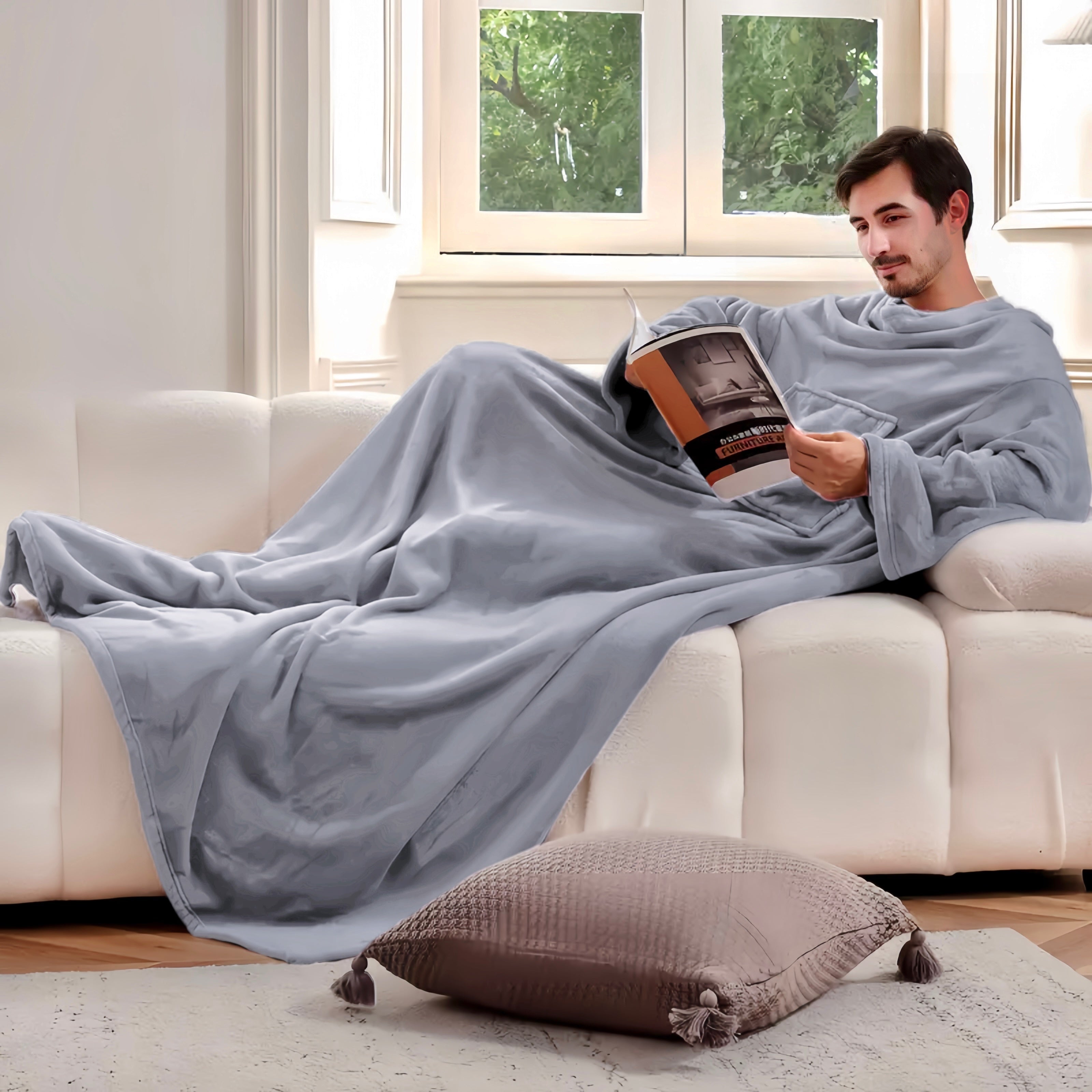 SnuggleSleeve - Portable Fleece Blanket with Sleeves