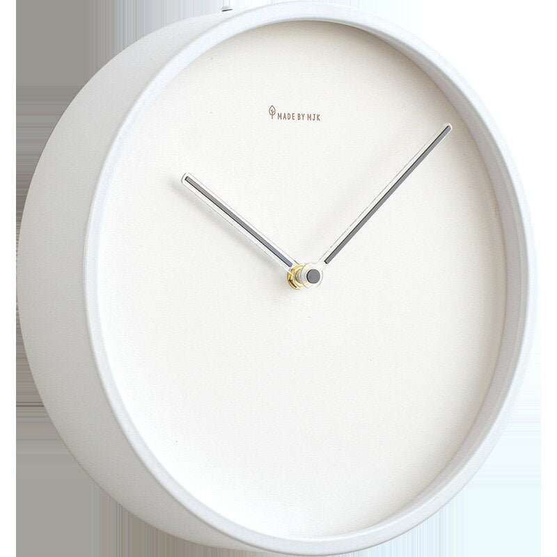 TimeLuxe - Minimalist Wall Clock for Modern Spaces