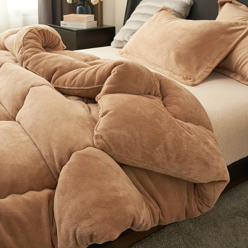 CozyCloud - Warm Milk Fleece Quilted Comforter for Winter