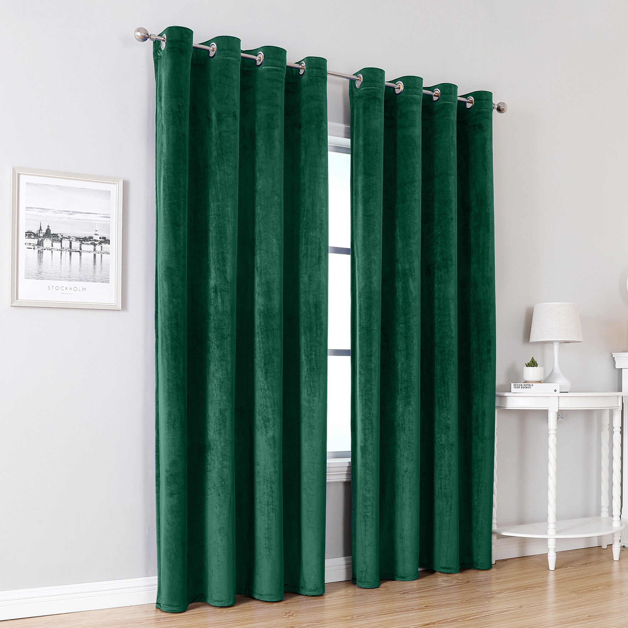 Cozy Haven Thermal Velvet Drapes: Blackout and Insulating Curtains for a Perfect Bedroom Sanctuary