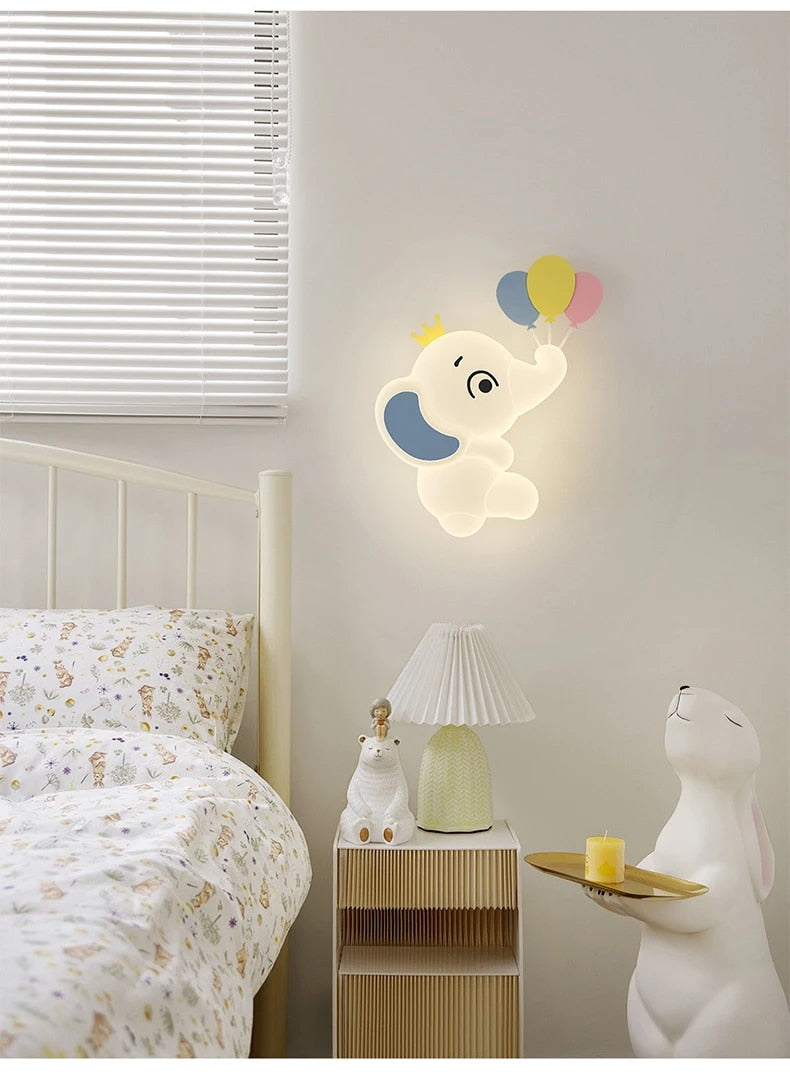 Luminous Creatures: Modern LED Wall Light for Children's Room – Adorable Animal Décor Lamp