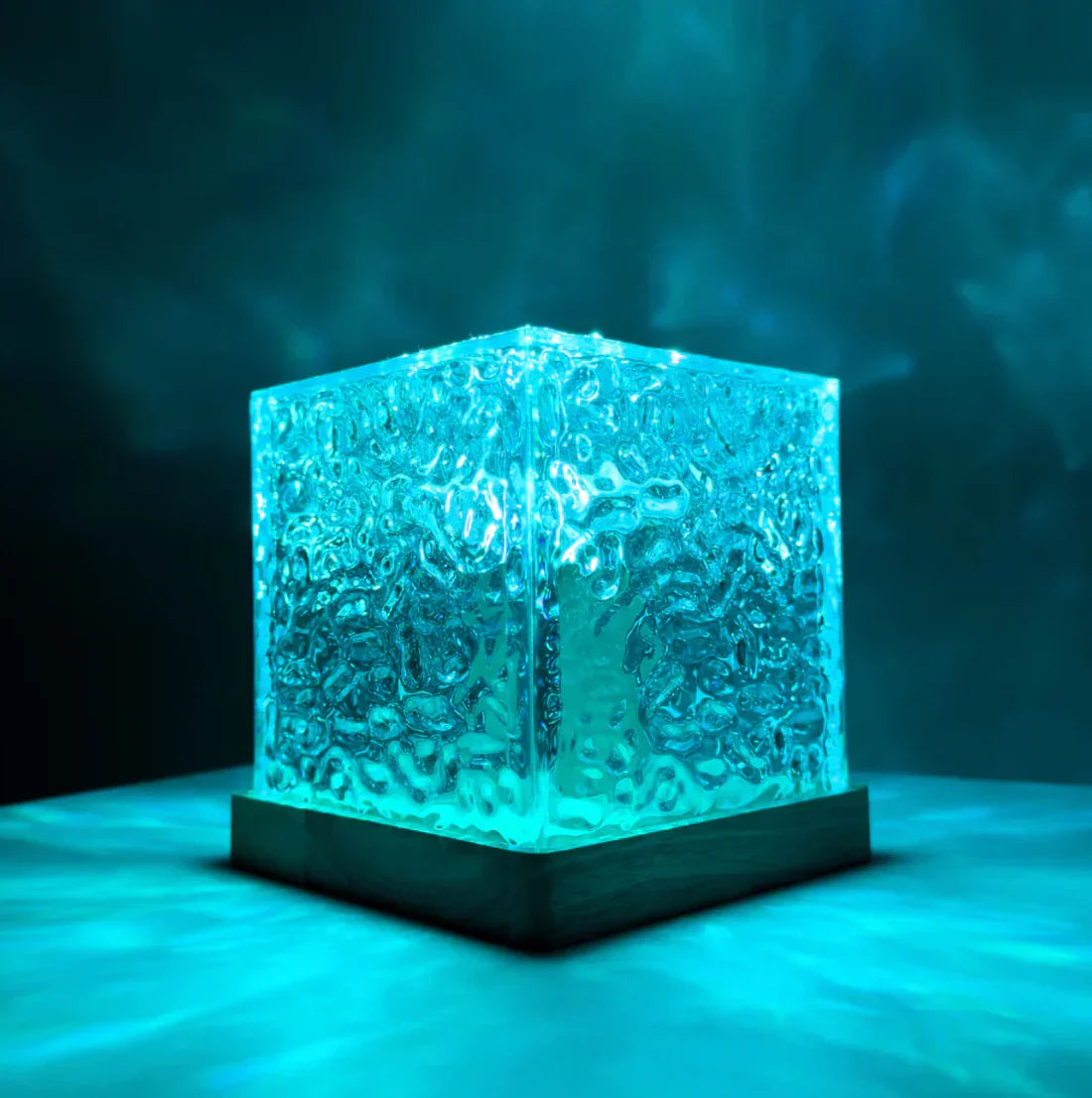 LED stemningslampe med farveskiftende glas
