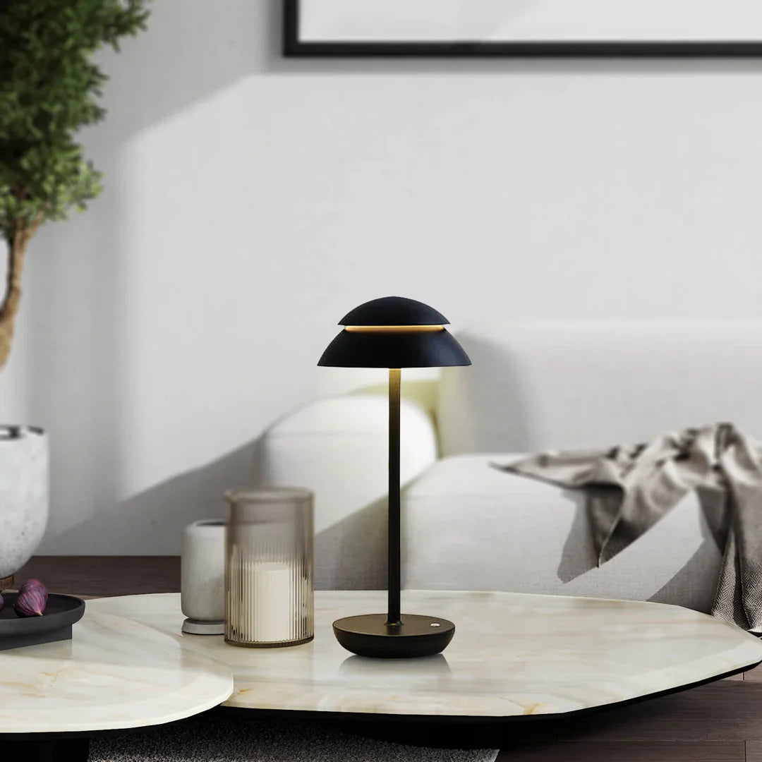 Moderne metal bordlampe