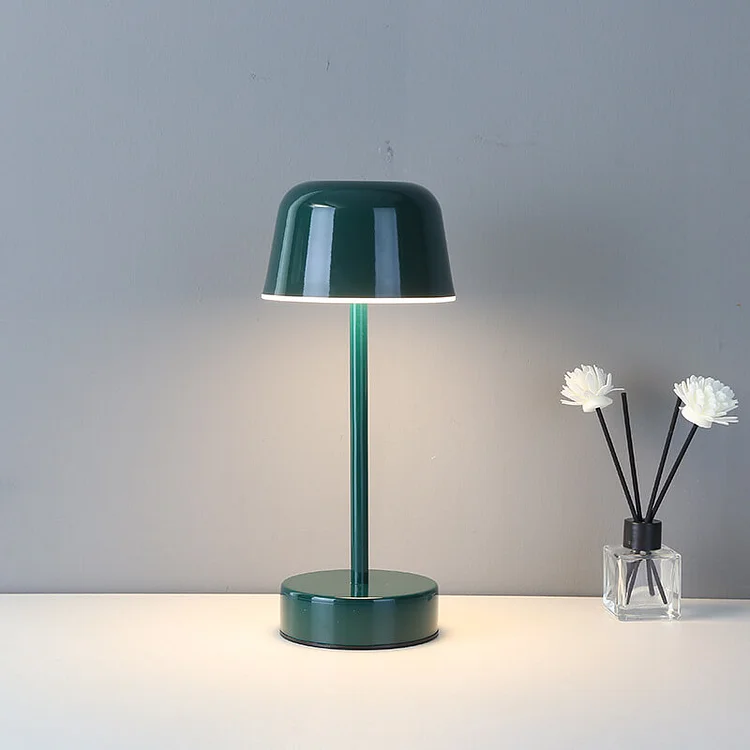 Moderne metal genopladelig bordlampe