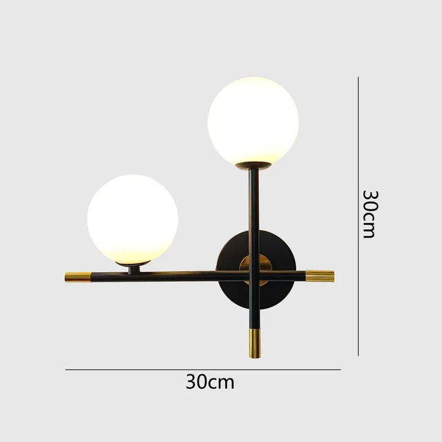 Luminous Sphere: Modern LED Wall Light with Elegant Globe Glass - Chic Double Globe Lamp for Living Room & Hallway