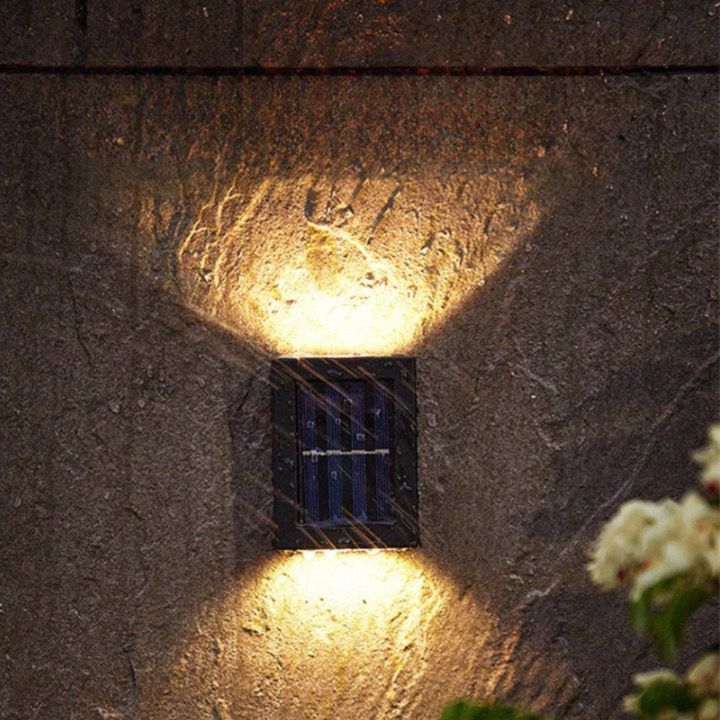 Udendørs solcellehegnslys varmt LED-lys