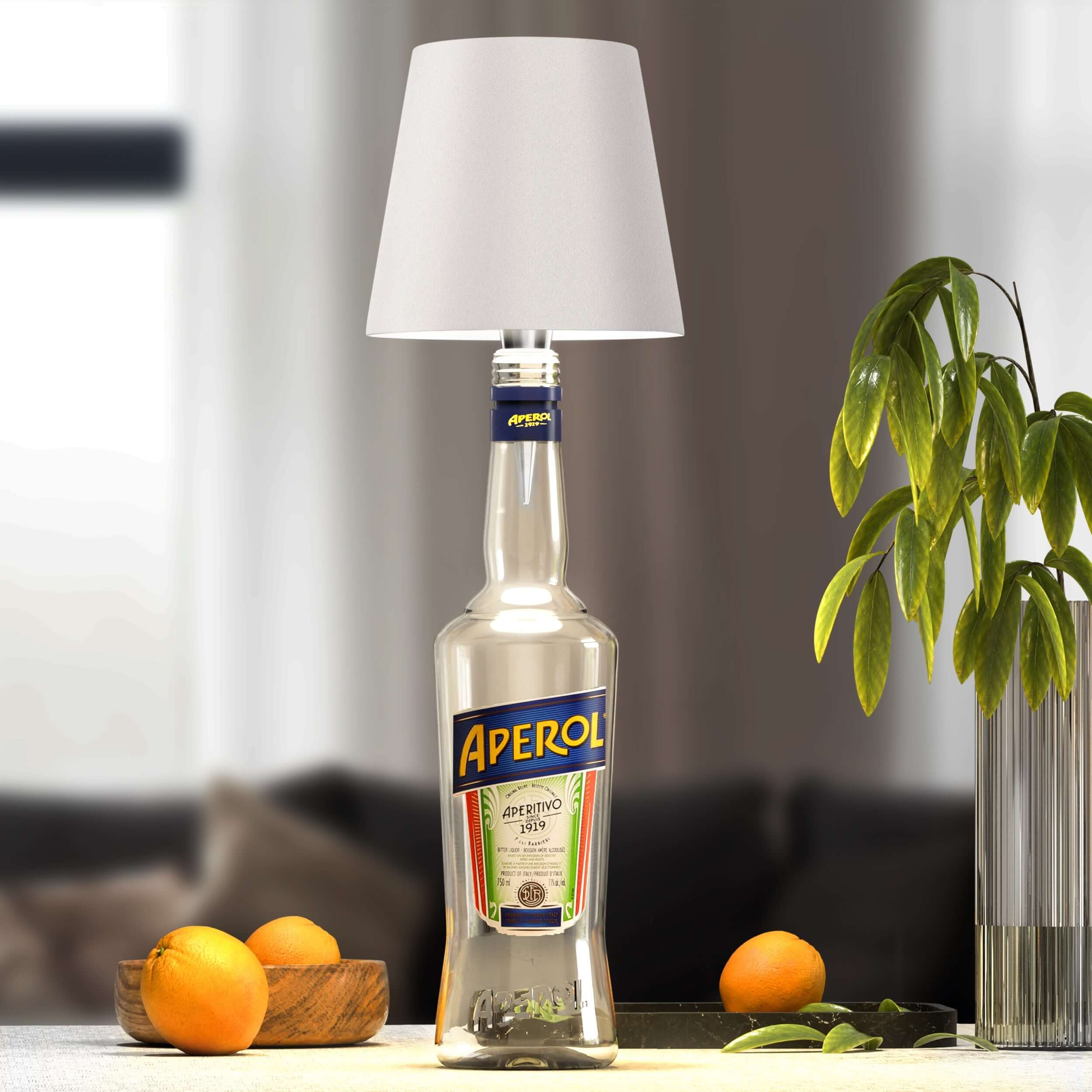 Bordlampe med base af genbrugt flaskeglas
