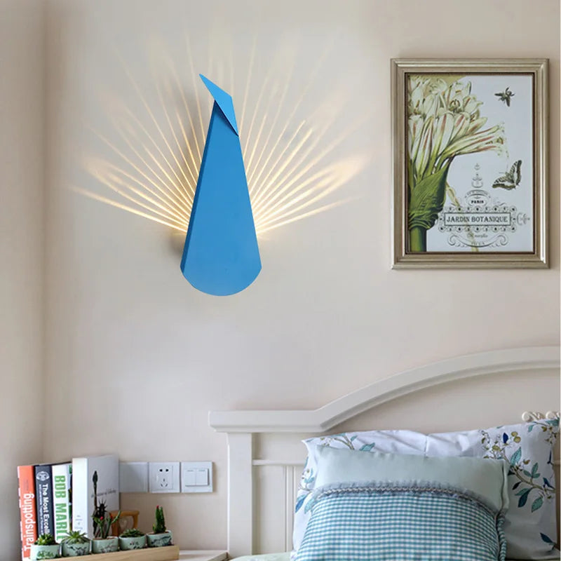 Radiant Glow Wall Light with Golden Effect - Contemporary Accent Lighting for Stylish Interiors