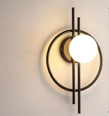 Luminous Sphere: Contemporary LED Wall Light with Globe Glass - Chic Lamp for Bedroom & Living Room