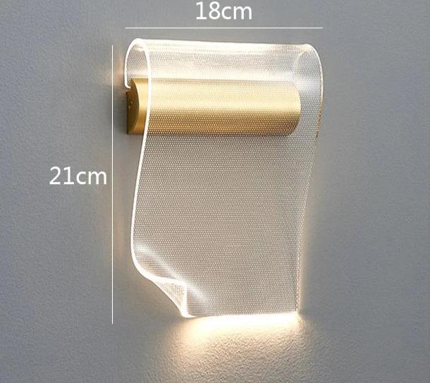 Luminous Curves: Elegant LED Wall Sconce with Curved Glass - Modern Lighting for Bedroom & Living Room