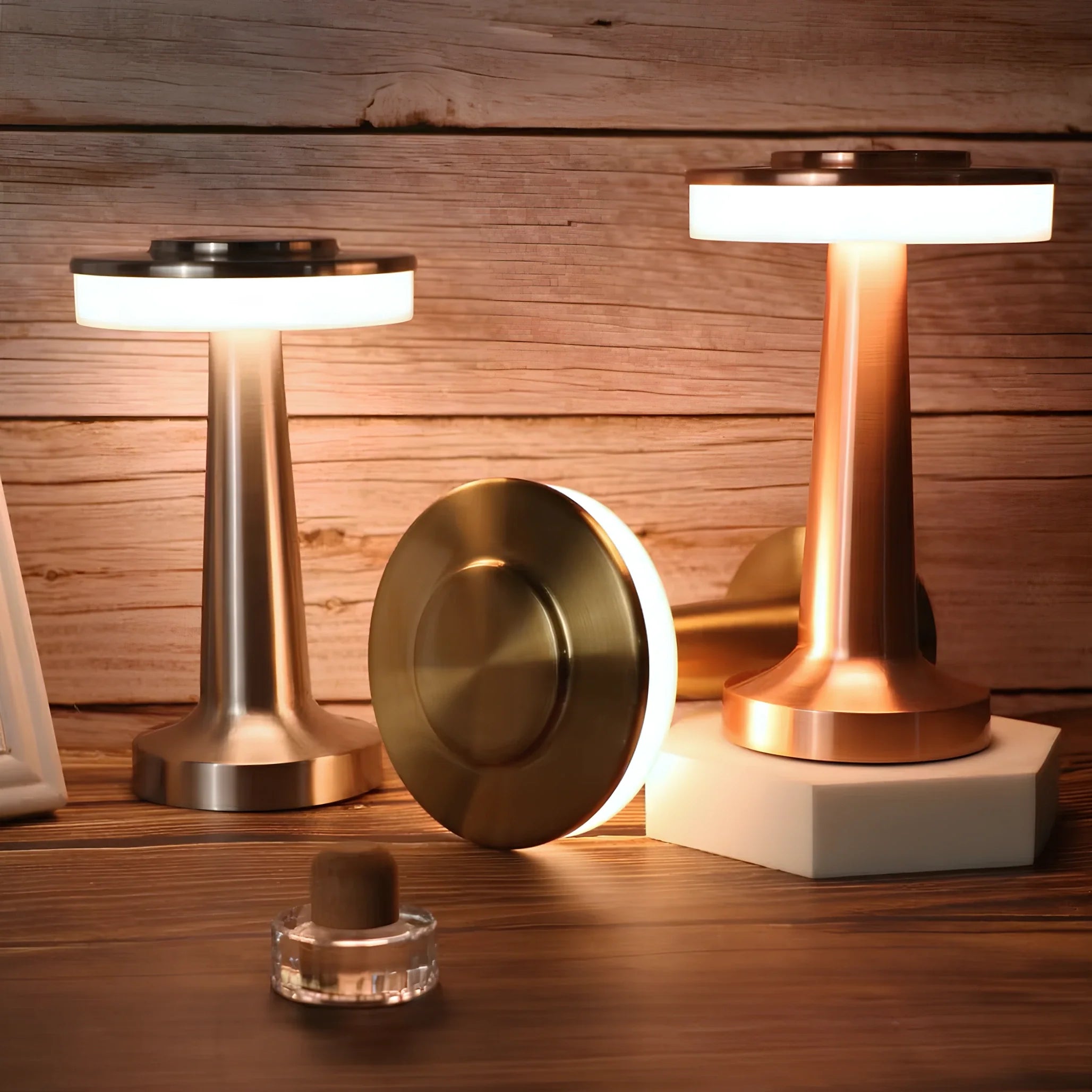 Bordlampe Metal LED Genopladelig Dæmpbar Lys