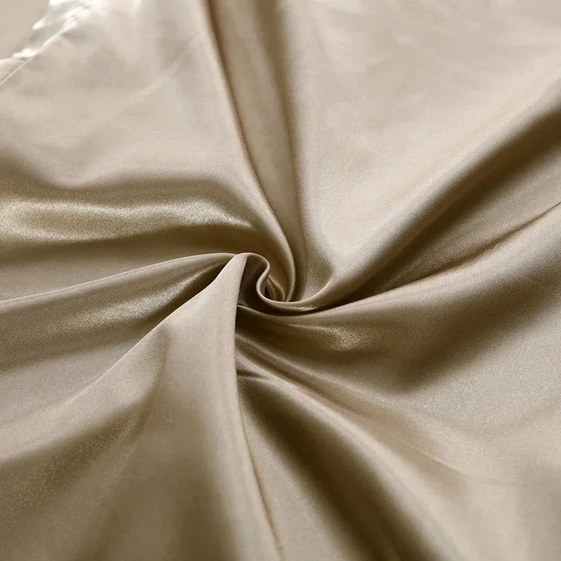 SilkenDreams - Luxury Satin Bedding Set