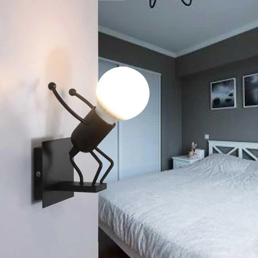 Luminous Gear: Creative Robot Wall Light in Industrial Style – Modern LED Lamp for Kids' Room & Living Space