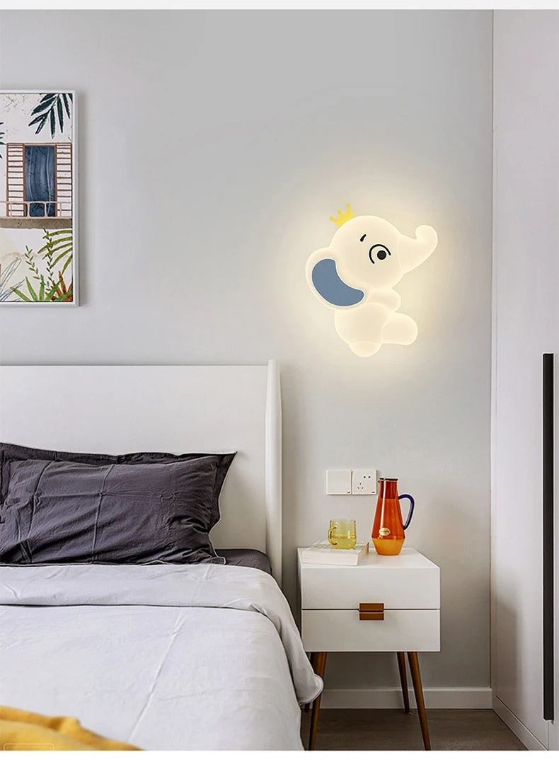 Luminous Creatures: Modern LED Wall Light for Children's Room – Adorable Animal Décor Lamp