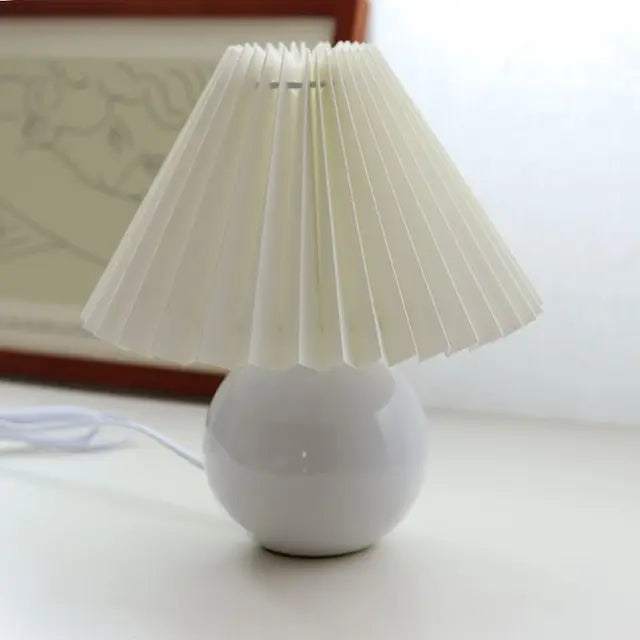 Luminous Heritage: Vintage Table Lamp with Pleated Shade – Elegant Antique Retro Nightstand Lighting Solutions