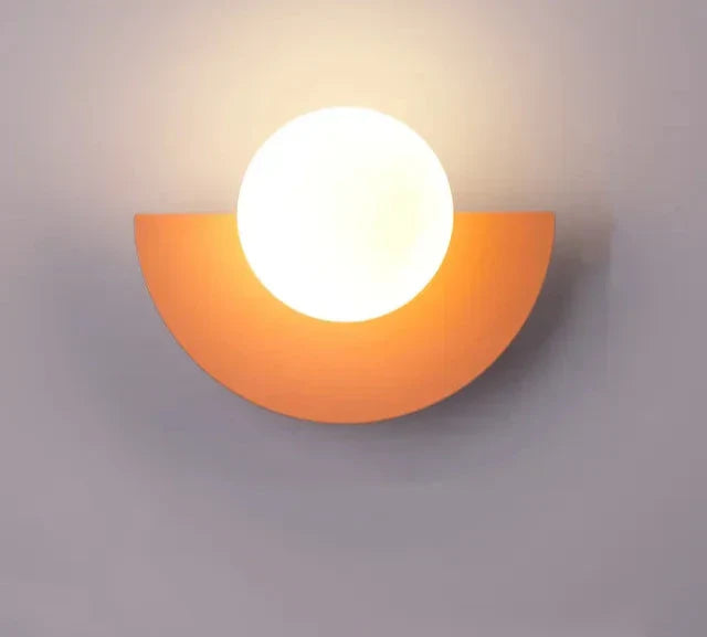 Luminous Haven LED Wall Light – Contemporary Minimalist Lamp for Elegant Indoor Ambiance