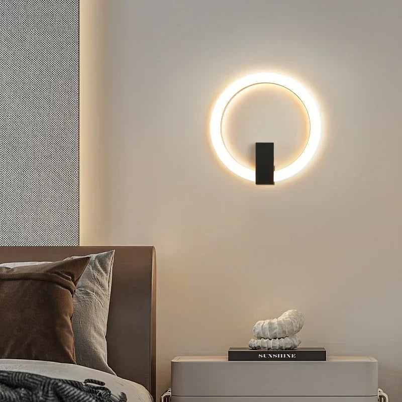 Luminous Glow: Elegant Energy-Saving Light Bulbs for Warm White Ambiance in Your Home