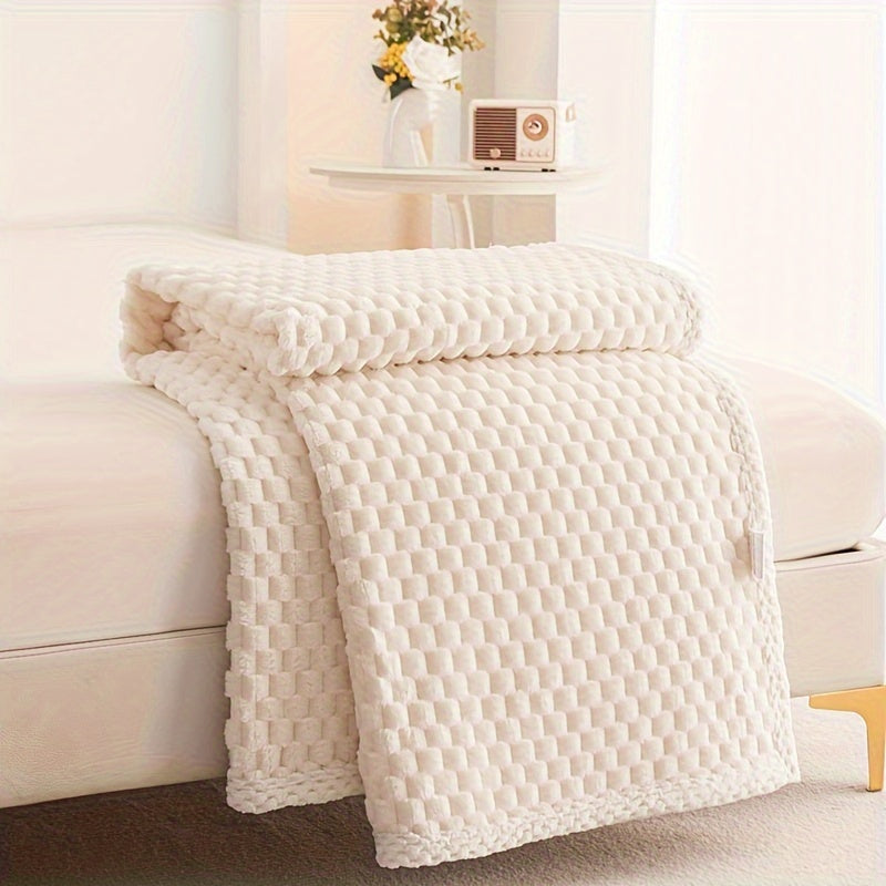 VelvetNest - Plush Double-Sided Fleece Blanket for Sofa, Bed & Travel