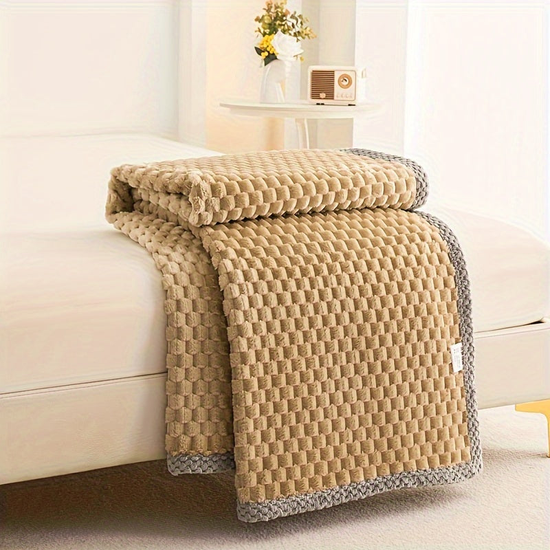 VelvetNest - Plush Double-Sided Fleece Blanket for Sofa, Bed & Travel