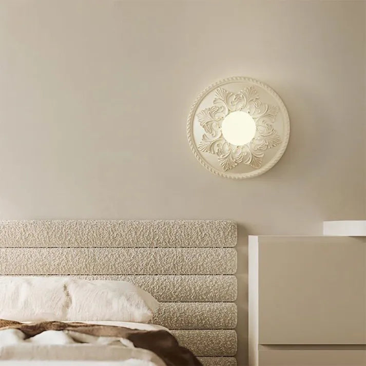 contemporary-resin-wall-light--4-yza9vo