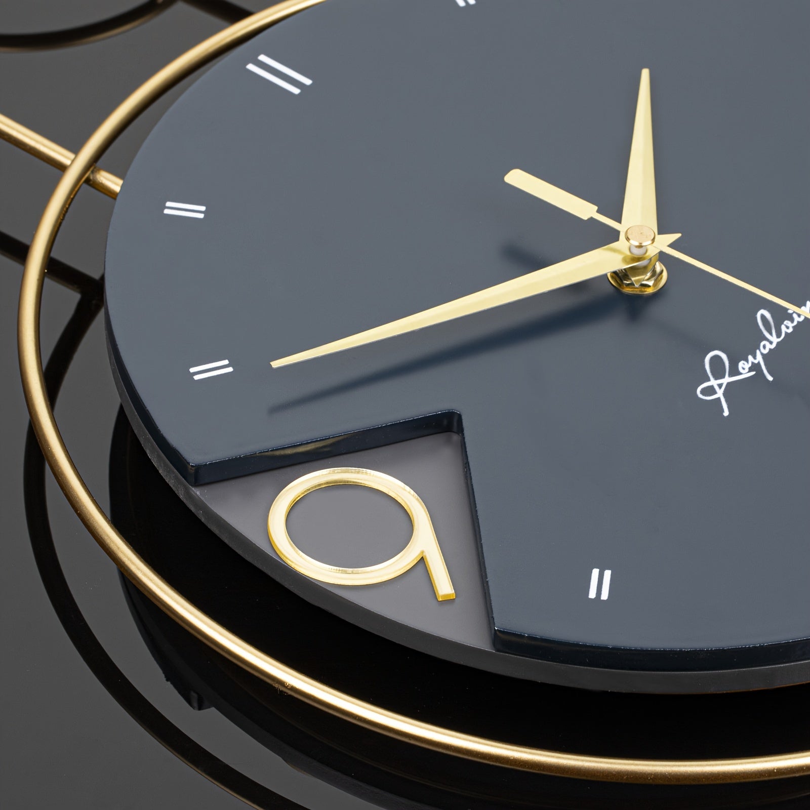 LuxeGold - Silent Metal Wall Clock with Unique Modern Design