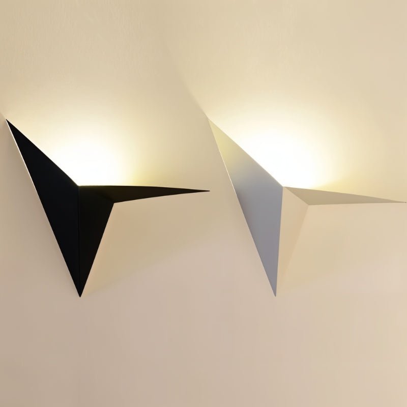 Luminous Glow - Contemporary LED Wall Light for Chic and Elegant Home Interiors