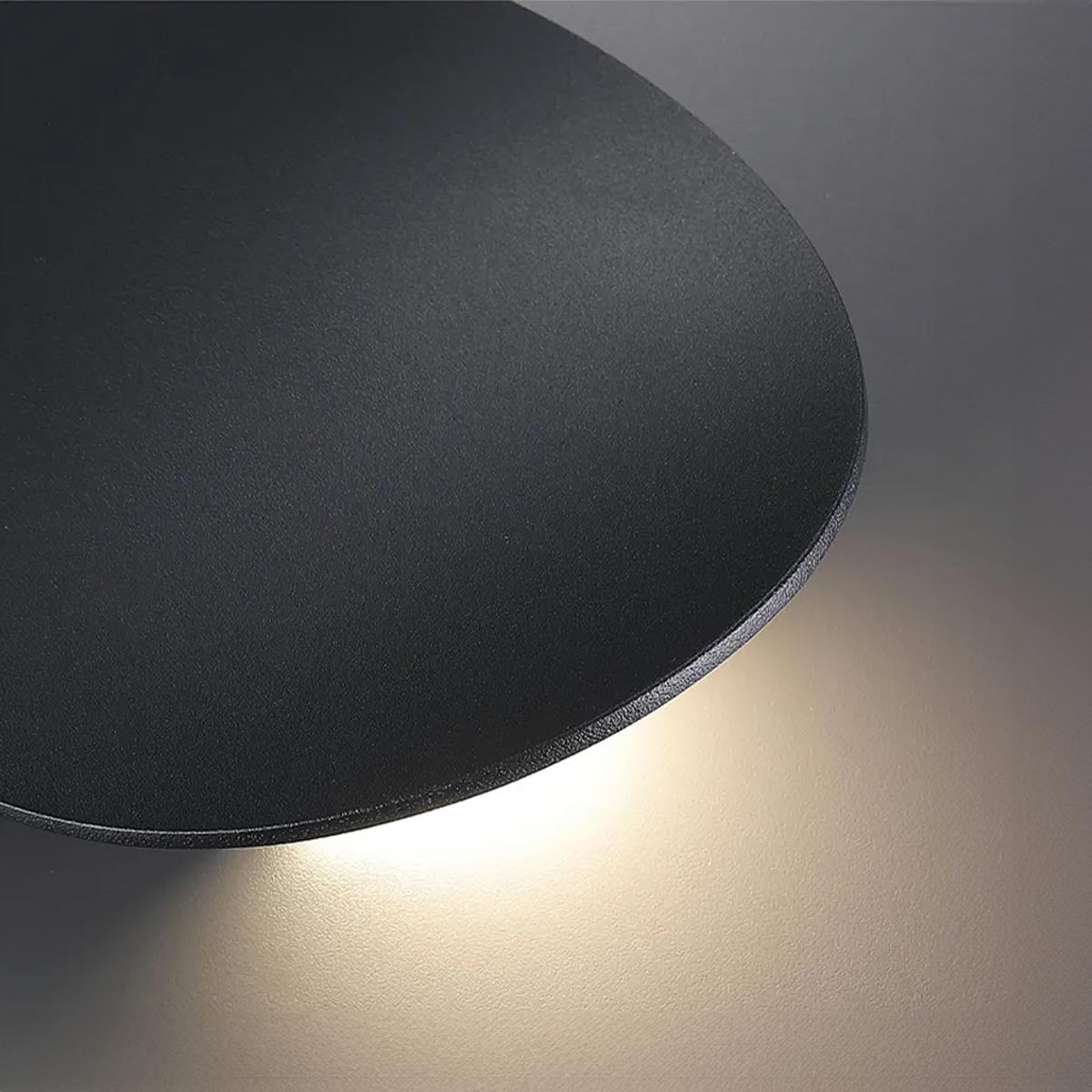 Luminous Glow Wall Light – Chic Illumination for a Cozy Ambiance in Your Home