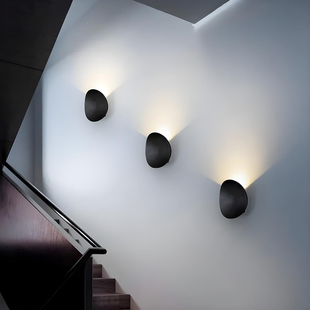 Luminous Glow Wall Light – Chic Illumination for a Cozy Ambiance in Your Home