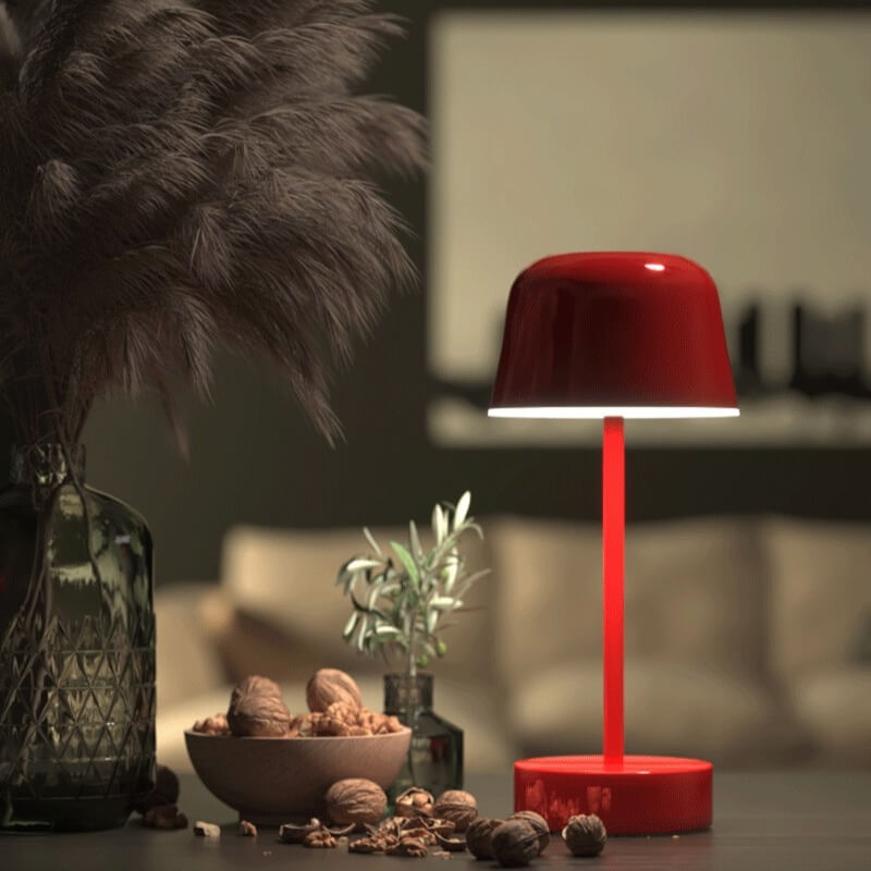 Moderne metal genopladelig bordlampe
