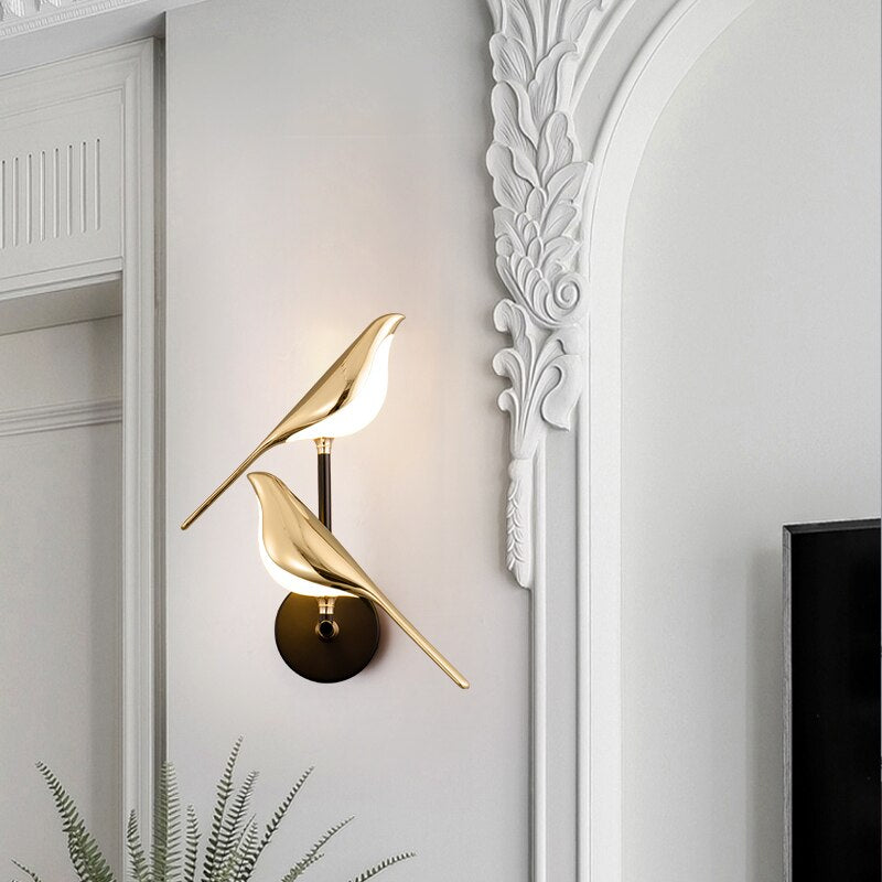 Luminous Nest Wall Lamp - Elegant Gold Minimalist Light for Stylish Decorative Illumination