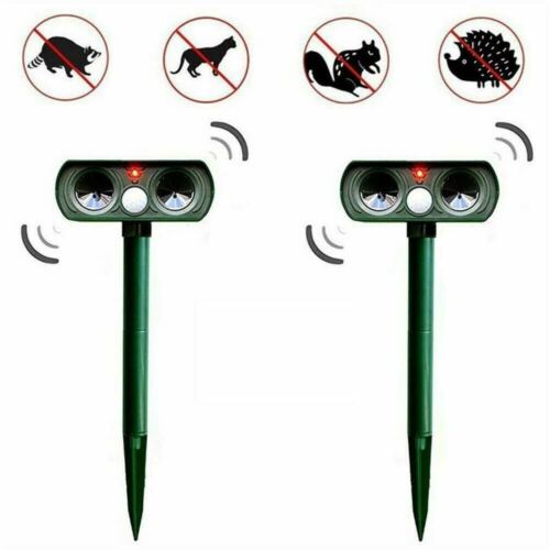 Dispositif solaire à capteur de mouvement pour répulsif de nuisibles de jardin